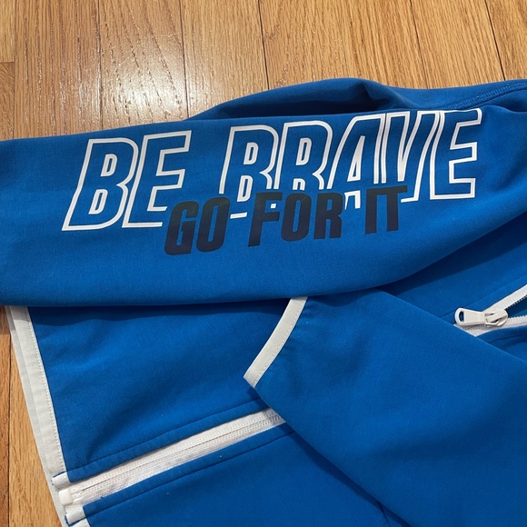 Bundle Boy sweaters size 7A - Picture 3 of 6